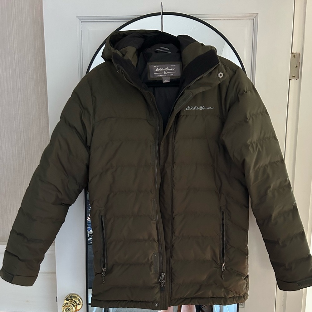 Eddie Bauer Men's Olive Puffer Jacket